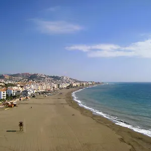Atico Con Solarium A Metros Del Mar En Malaga , Rincón de la Victoria España