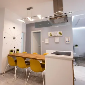 Modern Downtown Retreat At Akacfa 36 Apartamento