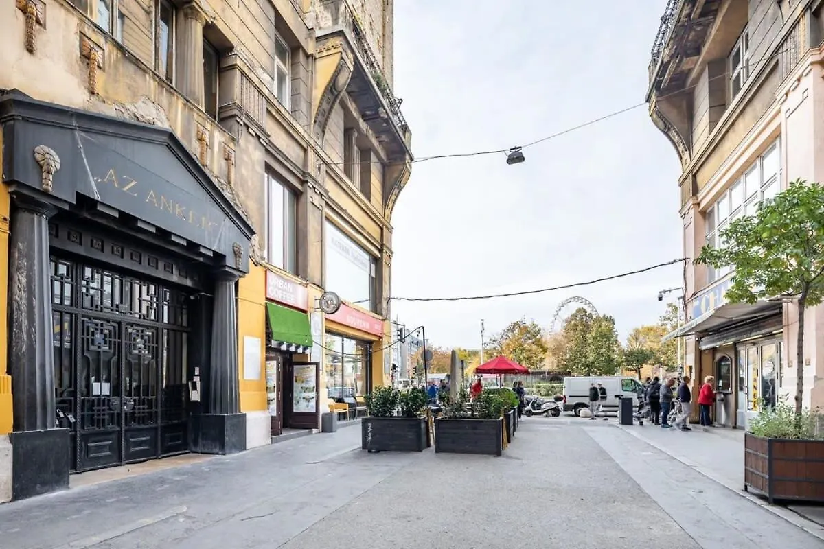 Super Central Convenient Apartment Budapest 0*,  Hungary